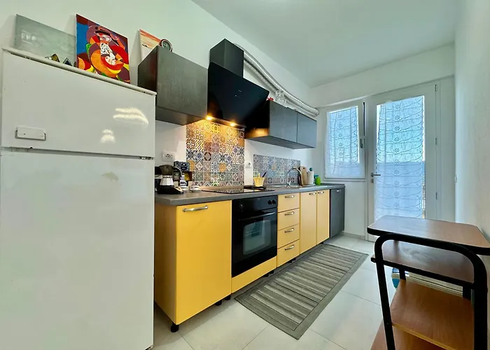 Апартаменты Maison De Charme Бари-Сардо